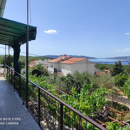 Apartments Marica Krk Town Luaran gambar
