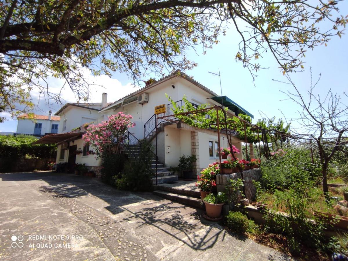 Apartments Marica Krk Town Luaran gambar