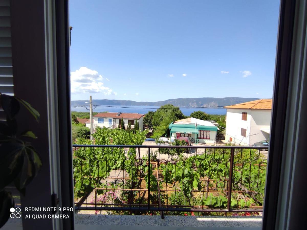 Apartments Marica Krk Town Luaran gambar